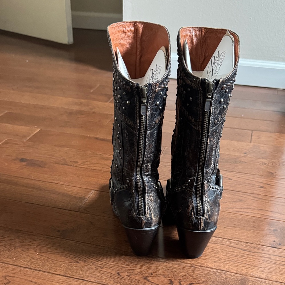 Dan Post Dark Brown Embossed Western Boots with Stud Details - Picture 3 of 7